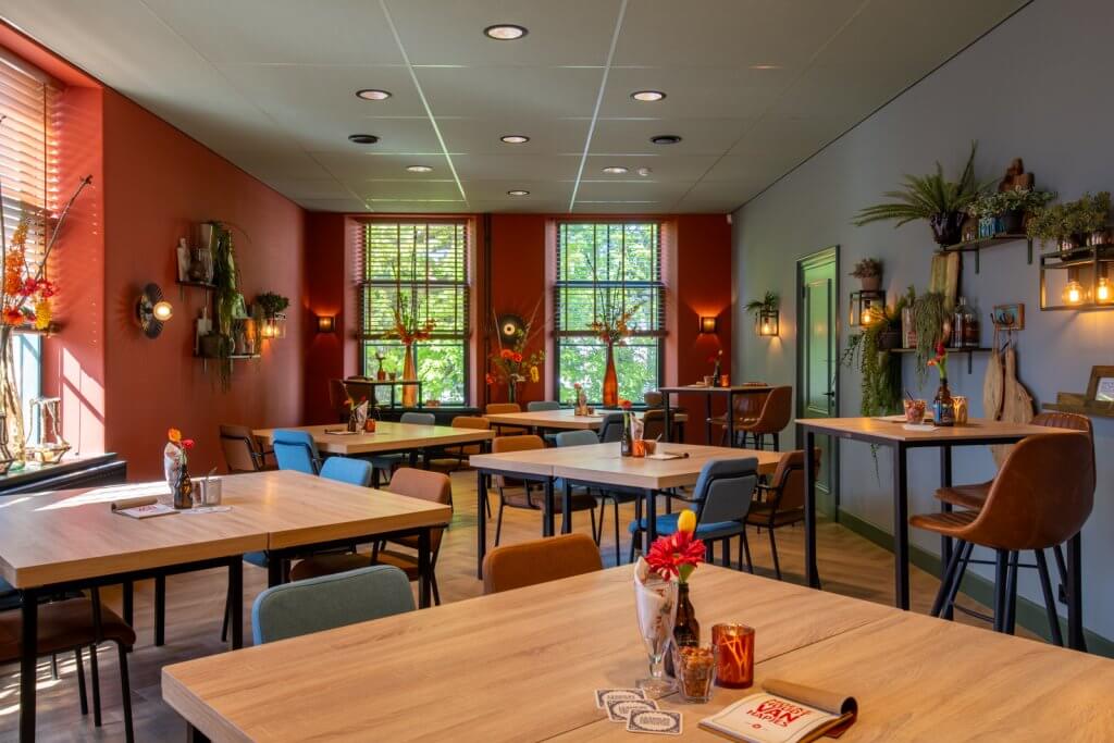 Moeke Ede Feestzaal