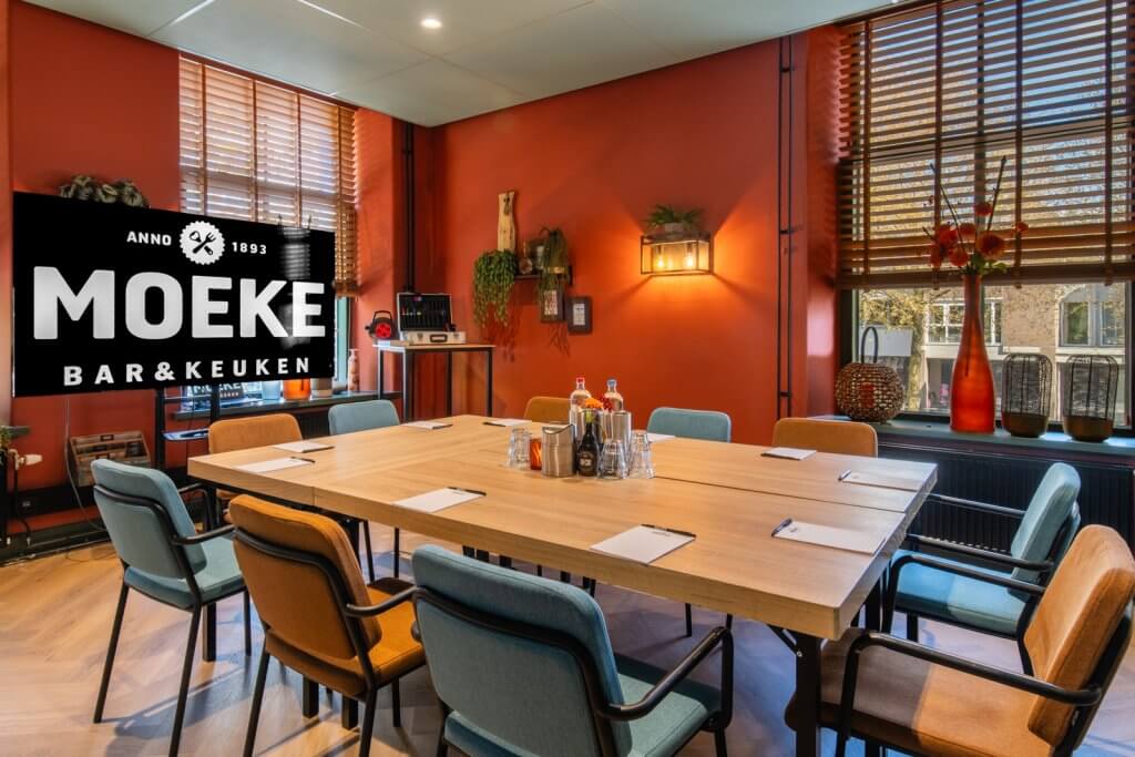 MOEKE_-Ede_2